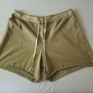 Lounging shorts